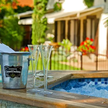 Le Domaine Du Plantier 4*